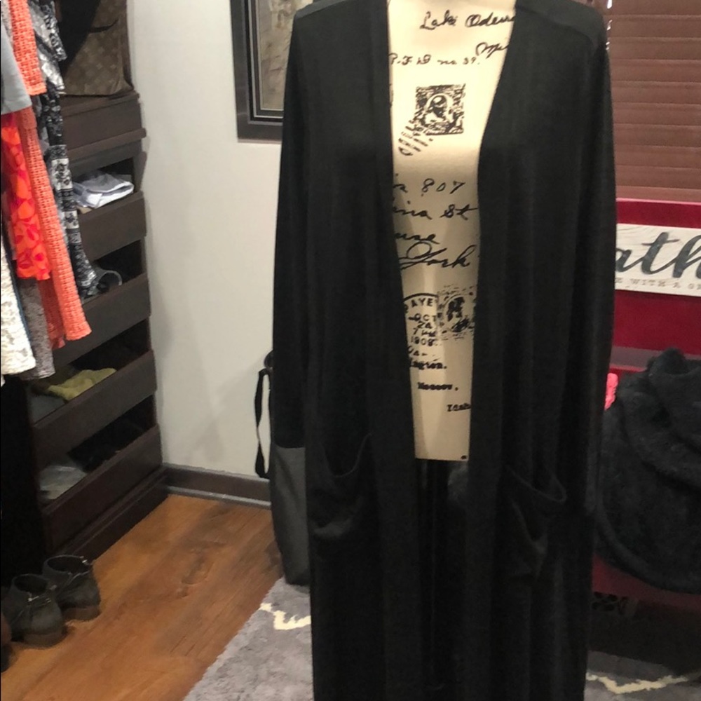 XL LuLaRoe Sara